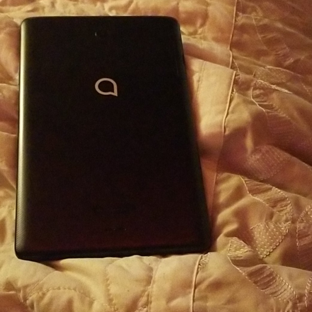 Alcatel Tablet - Picture 2 of 2